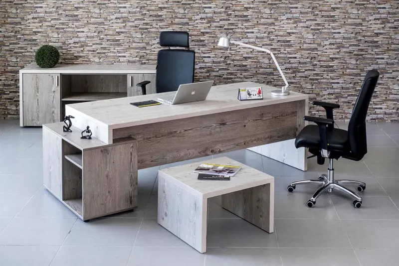 QUEBEC — Bureau de Direction Extra Meuble