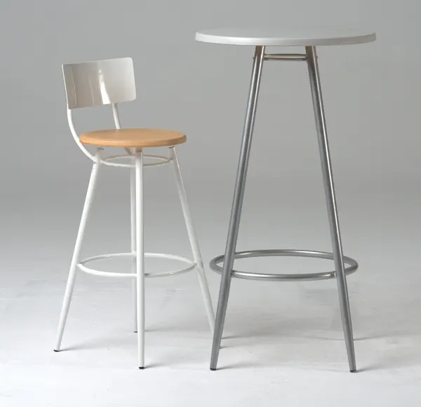 TABLE VINYLE