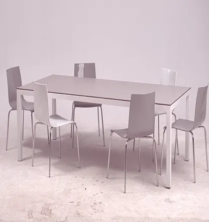 TABLE AGATHA COMPACT
