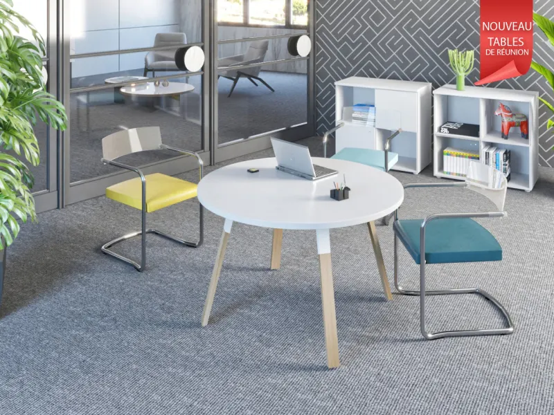TABLE DE RÉUNION ISOCÈLE BOIS